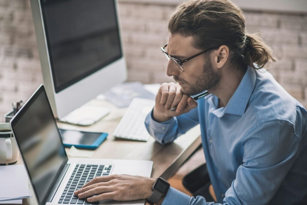 Small Business Guide to Stopping Ransomware Attacks 2 Ransomware