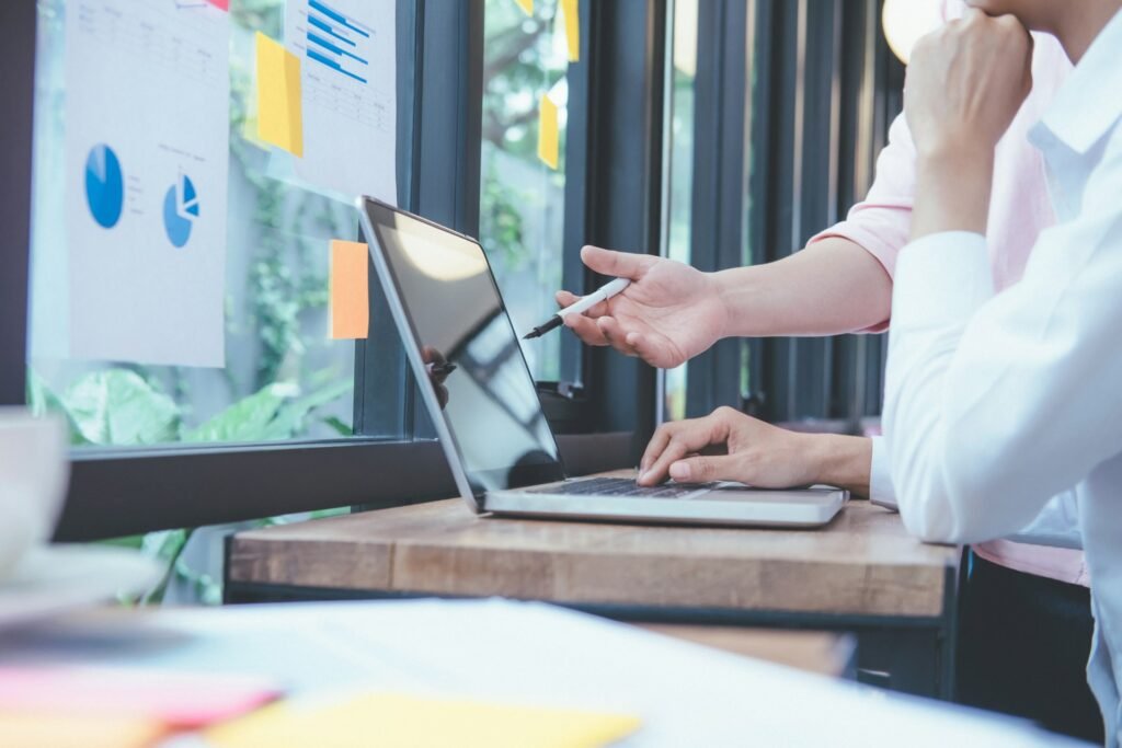 How Hackers Target Small Business Networks 1 Business