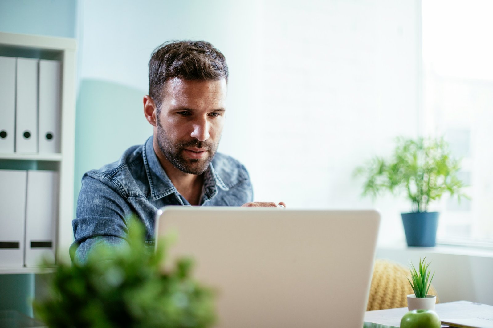 Hybrid Workplaces